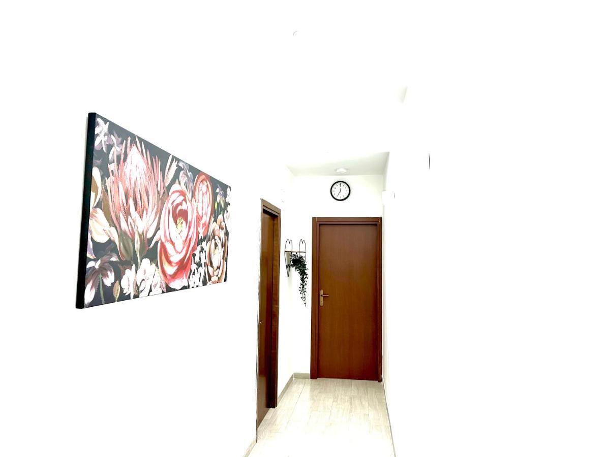 Vatican Home Рим Екстериор снимка